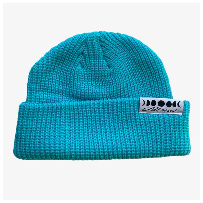 Gorro de lana acrilica. All one Brand Moonphases Shortcut Beanie Lagoon. Color: Lagoon