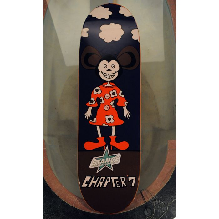 Tabla de monopatín Chapter 7 NOS House Mouse "Colección Stance". La tabla presenta pequeños arañazos como se puede ver en las fotos. Tabla vintage original, no es una reedición. Stock Limitado. Articulo de colección. La tabla puede ser ligéramente distint