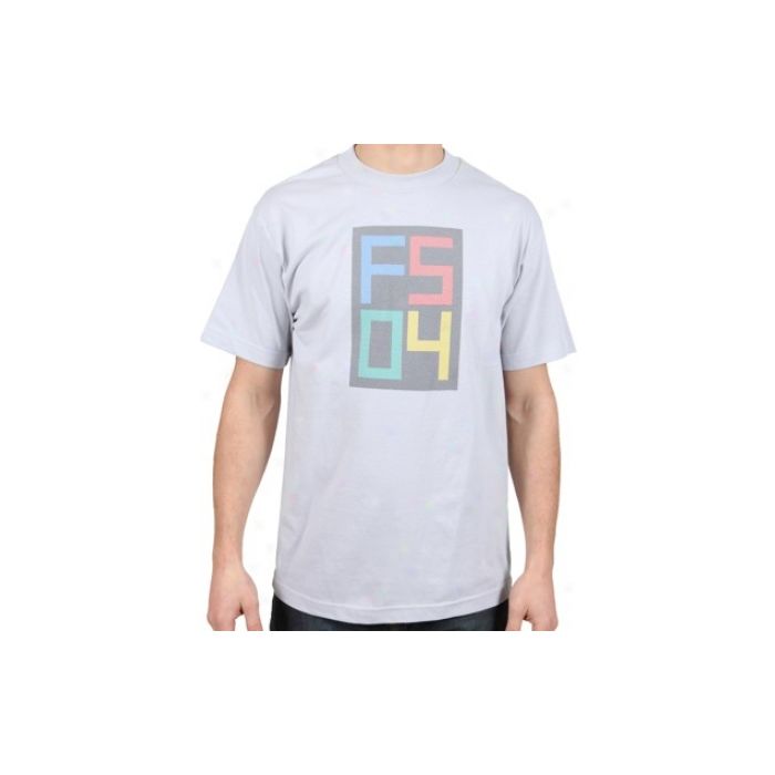 Camiseta Fourstar Lined. Color: Plata