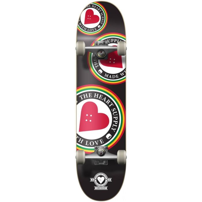 Monopatín completo Nomad Skateboards Heart Supply Orbit Logo 8.0" x 31.75". Concavo medio. Ruedas Nomad Crown logo, 52mm x 33mm. 99a. Color: Rasta (Unidad)