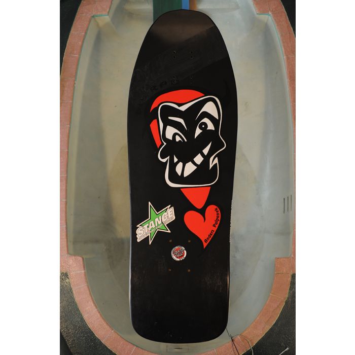 Tabla de monopatín Rad Cross NOS Pulpanek Evil Face en negro. "colección Stance". Fabricada por Santa Cruz para la marca Alemana Rad skateboards Tabla Original, no es una reedición.
