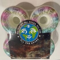 All One Holographic Sculpture 54mm. 101a. (4 Ruedas)