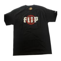 Camiseta Flip Combat Logo. Color: Negro