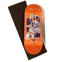 Jem Fingerboards x Image Skateboards. Dead Man. Tabla de fingerboards dead man. Tablas de fingerboard profesionales hechas con los mismos procesos que un Skateboard. Tiene 5 capas de madera de arce. Incluye en el empaquetado una tira de lija de espuma. 34