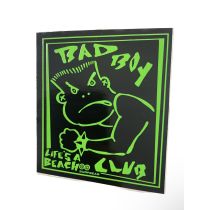 Adhesivo nos Life's A Beach Bad Boy Club 80's Vintage Surfing 4" Color:Negro/Verde
adhesivo vintage original, no es una reedicion.